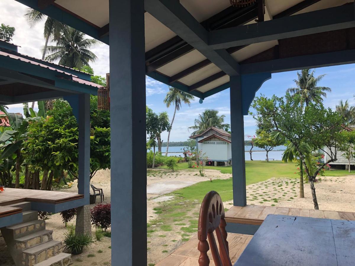 New Raya - Nias Beach Bungalows Lagudri Bagian luar foto